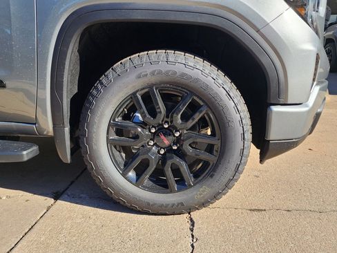 New 2026 GMC Sierra 1500 Elevation w/ LPO, Elevation Black Package image 49