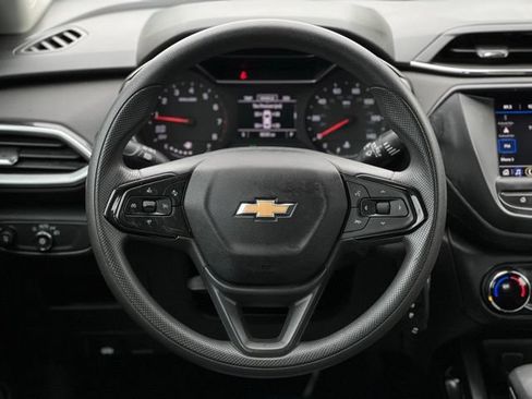 Used 2021 Chevrolet TrailBlazer LS FWD image 31