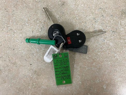 Used 2021 Nissan NV200 SV w/ Sliding Door Glass Package image 28