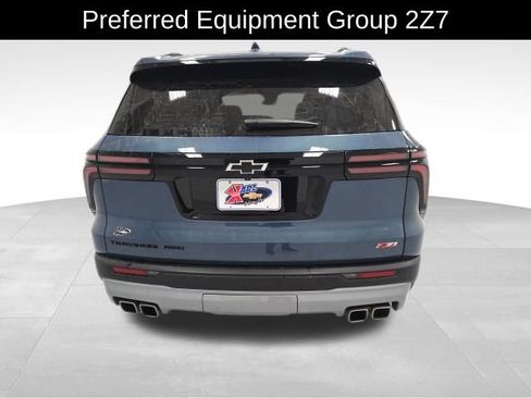 Certified 2025 Chevrolet Traverse Z71 w/ Driver Confidence Package image 5