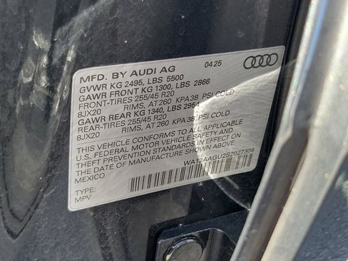 Certified 2025 Audi Q5 Premium Plus w/ Premium Plus image 30