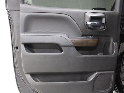 Used 2018 GMC Sierra 1500 Denali w/ Denali Ultimate Package AWD/4WD image 19