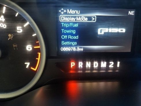 Used 2016 Ford F150 XLT w/ Equipment Group 302A Luxury image 33