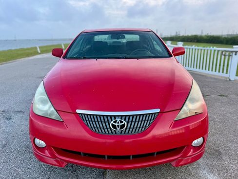 Used 2004 Toyota Solara SE Sport FWD image 2
