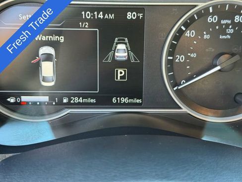 Used 2025 Nissan Versa SR w/ Trunk Package image 18