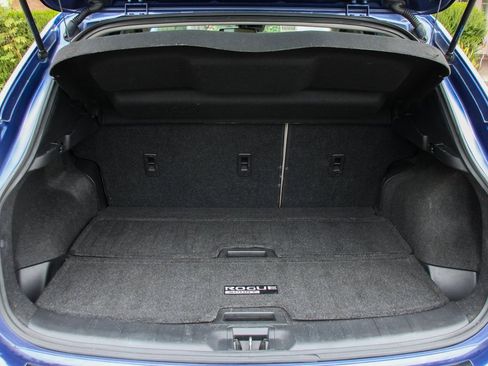 Used 2020 Nissan Rogue Sport SL w/ Premium Package image 8