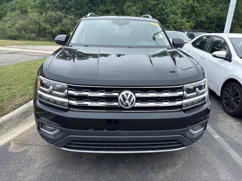 Used 2018 Volkswagen Atlas SEL FWD image 3