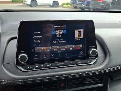 Used 2024 Nissan Rogue S AWD/4WD image 18