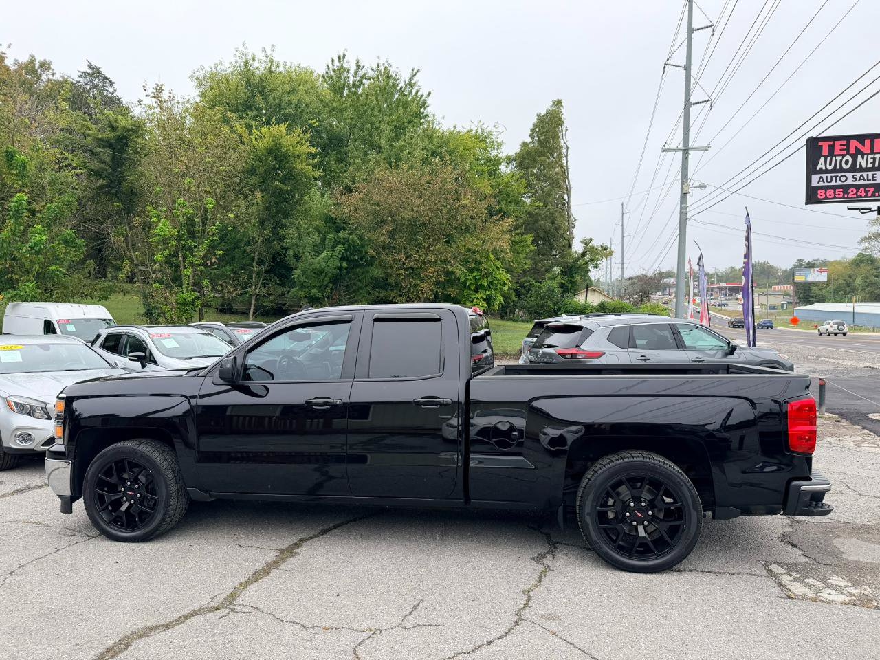 Used 2014 Chevrolet Silverado 1500 LT w/ Texas Edition, 1LT Trim RWD image 7