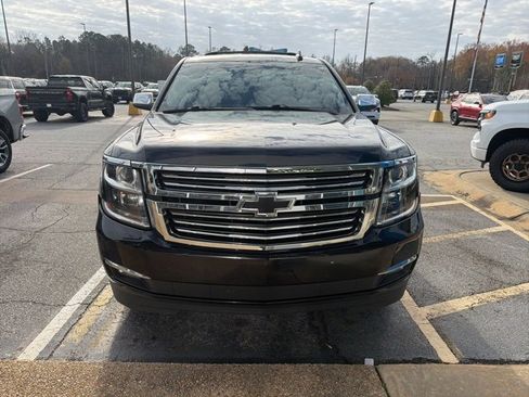 Used 2020 Chevrolet Tahoe Premier w/ Premier Plus Edition image 3