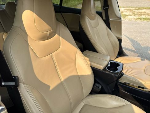 Used 2013 Tesla Model S RWD image 27