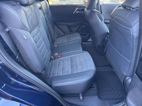 New 2026 Mitsubishi Outlander SE FWD image 26
