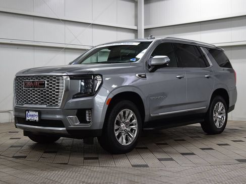 Used 2024 GMC Yukon Denali w/ Max Trailering Package AWD/4WD image 3