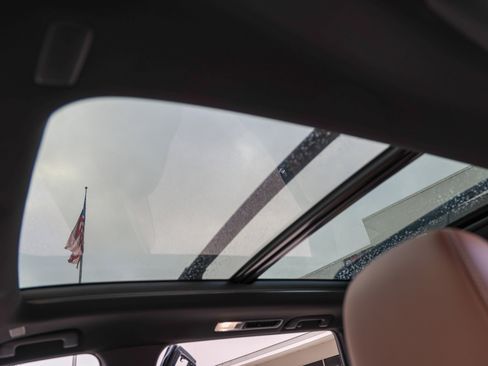 Certified 2026 Toyota Grand Highlander AWD Hybrid image 29