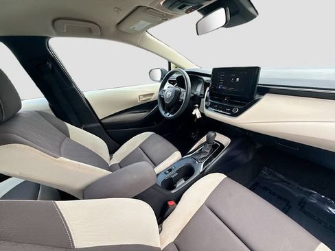 Used 2023 Toyota Corolla LE FWD image 26