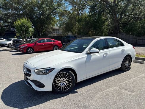 Used 2023 Mercedes-Benz C 300 4MATIC Sedan w/ Exclusive Trim Package image 2