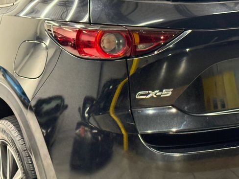 Used 2018 MAZDA CX-5 Touring FWD image 12