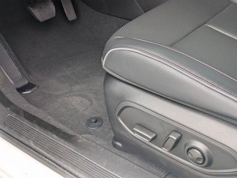 New 2025 Jeep Wagoneer S Limited image 13