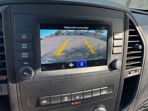 Used 2023 Mercedes-Benz Metris Passenger image 13