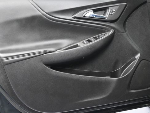 Used 2022 Chevrolet Malibu LT w/ Leather Package image 36