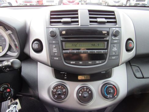 Used 2008 Toyota RAV4 Sport image 17