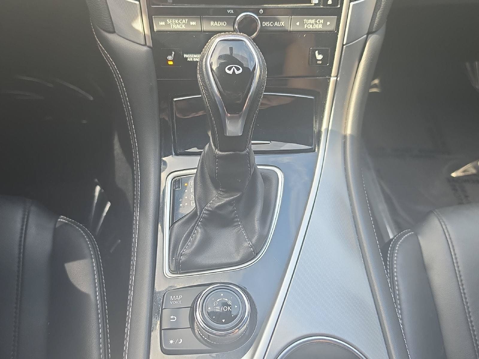 Used 2017 INFINITI Q60 3.0t w/ Premium Plus Package 3.0T AWD/4WD image 21