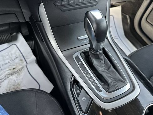 Used 2017 Ford Edge SEL AWD/4WD image 22
