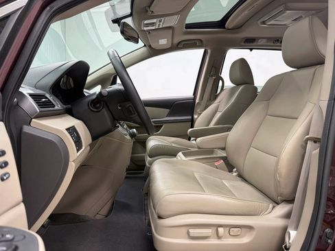 Used 2013 Honda Odyssey Touring image 15