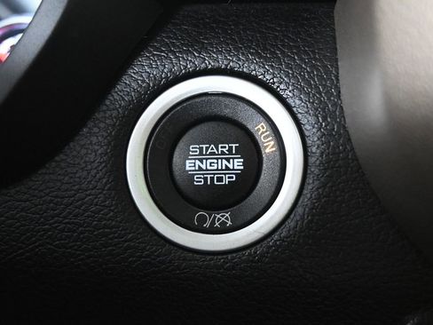 Used 2021 RAM 2500 Laramie AWD/4WD image 34