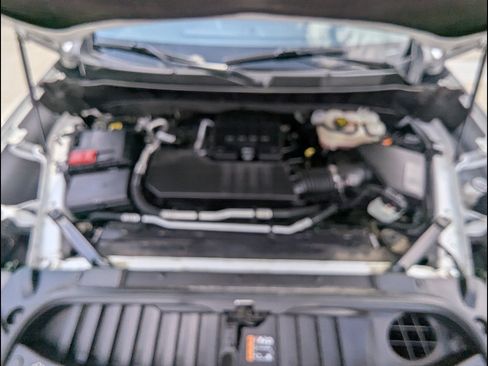 Certified 2022 Chevrolet Silverado 1500 Custom AWD/4WD image 19