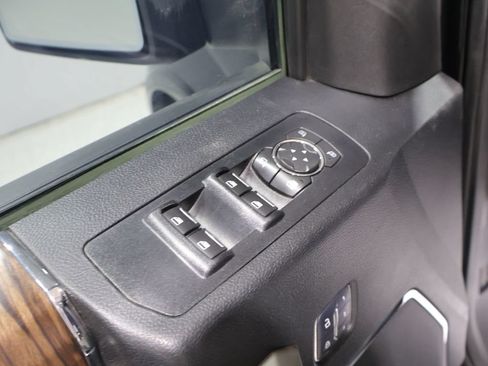 Used 2018 Ford F150 Lariat AWD/4WD image 13