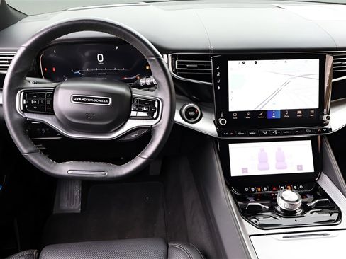 Used 2023 Jeep Grand Wagoneer 4WD image 19