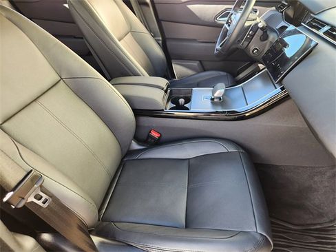 Used 2025 Land Rover Range Rover Velar Dynamic SE image 14