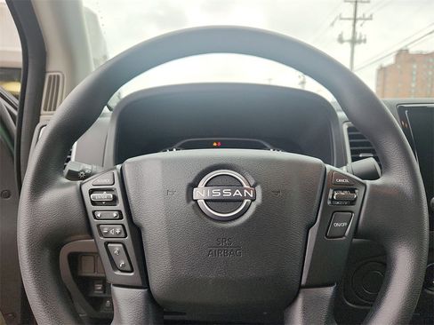 Certified 2024 Nissan Frontier SV image 19