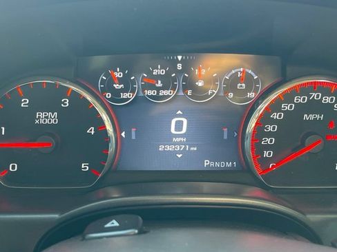 Used 2016 GMC Sierra 2500 Denali w/ Duramax Plus Package AWD/4WD image 8