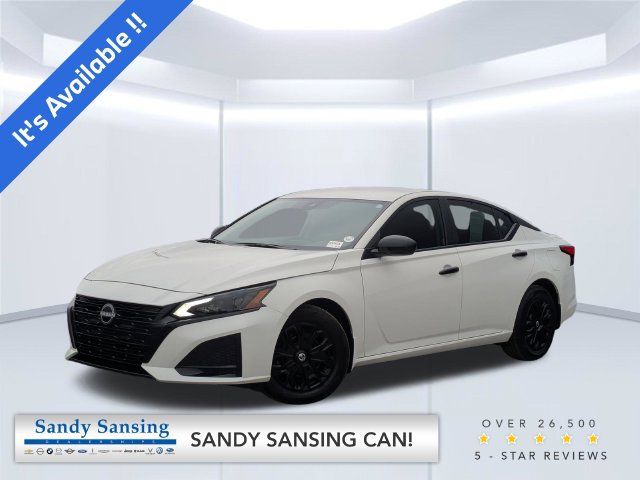 Used 2025 Nissan Altima 2.5 S FWD image 1