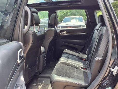 Used 2018 Jeep Grand Cherokee SRT AWD/4WD image 10