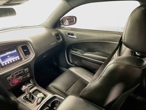 Used 2022 Dodge Charger SXT w/ Leather Interior Group RWD image 22