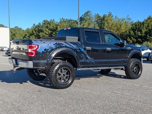 Used 2018 Ford F150 XLT image 4