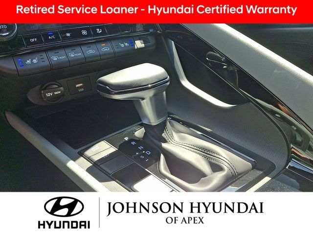 Used 2025 Hyundai Elantra Limited w/ Cargo Package FWD image 13