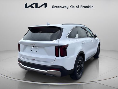 New 2026 Kia Sorento S FWD image 7