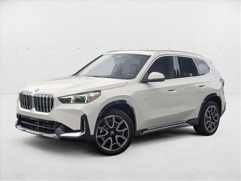 Used 2025 BMW X1 xDrive28i w/ Convenience Package image 1