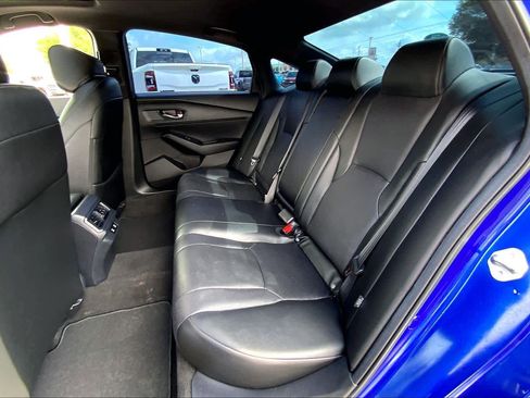 Used 2025 Honda Accord Sport image 19