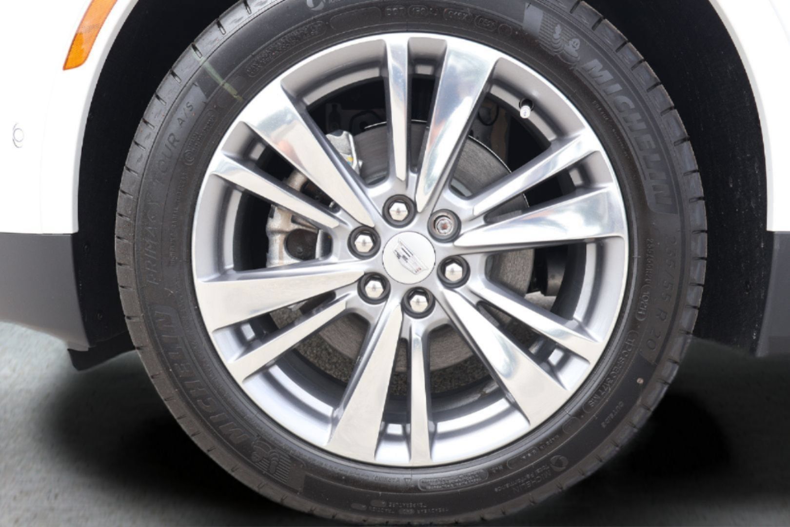 New 2026 Cadillac XT5 Premium Luxury w/ Driver Assist Package FWD image 28