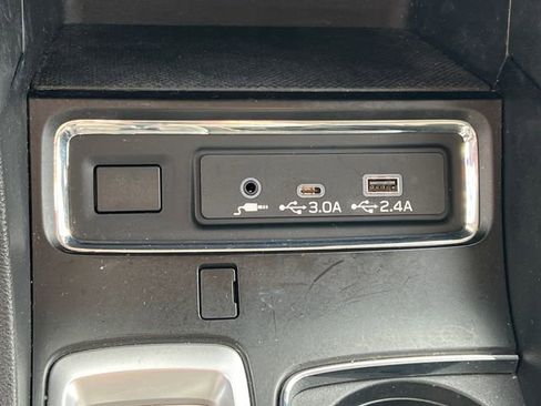 Used 2023 Subaru Ascent Premium AWD/4WD image 28
