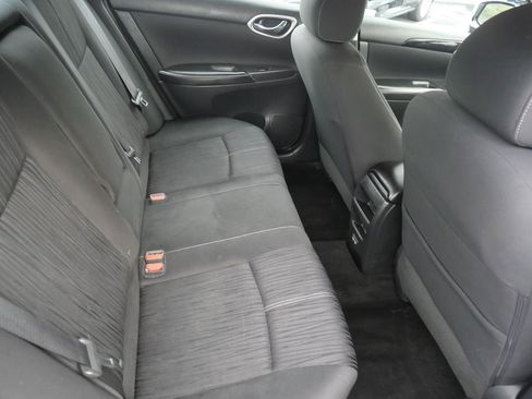 Used 2018 Nissan Sentra SV image 23