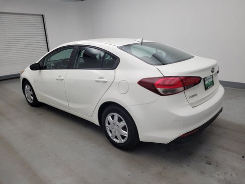 Used 2018 Kia Forte LX FWD image 3