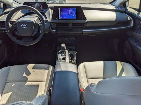 Used 2023 Toyota Prius XLE image 12