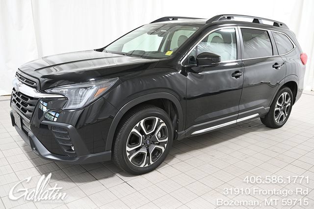 Used 2025 Subaru Ascent Limited AWD/4WD image 1