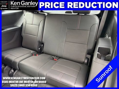 Used 2023 Chevrolet Traverse RS AWD/4WD image 22